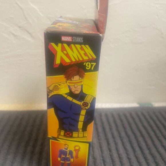 Marvel Studios X-Men Epic Hero Series Cyclops Action Figure. - Picture 4 of 7